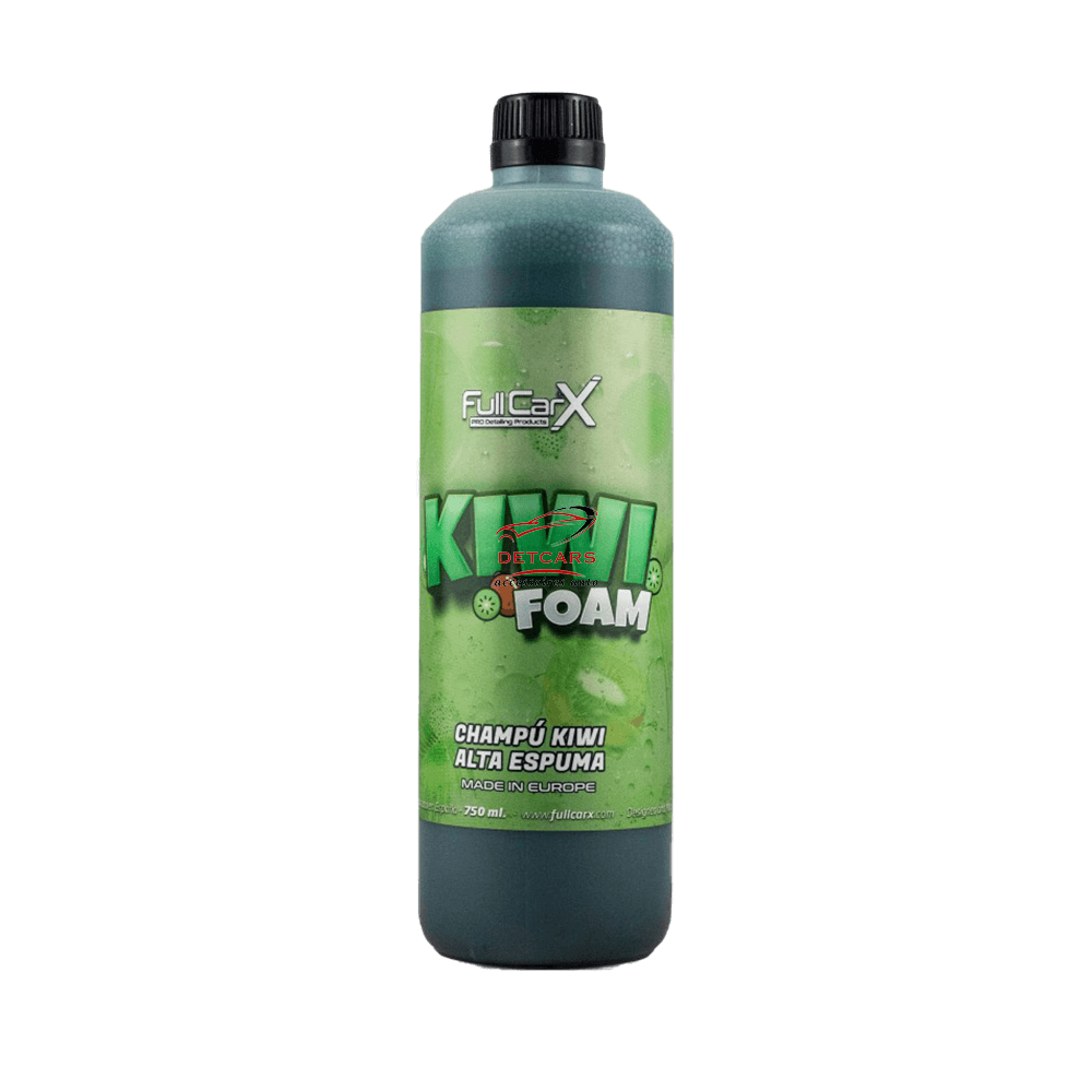 Le shampooing de prélavage KIWI FOAM se caractérise par sa haute concentration, son excellent parfum tropical , sa couleur verdâtre puissante et sa très grande capacité à encapsuler la saleté de manière très simple.
Il génère une grande quantité de mousse à haute consistance qui reste suffisamment longtemps pour que les agents chimiques et tensioactifs encapsulent la saleté et se détache facilement de la carrosserie