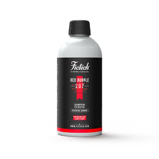 Fictech Red Bubble est un shampooing au pH neutre développé pour toutes les couleurs de carrosserie. Laisse une odeur de cerise ! Il nettoie efficacement les carrosseries aussi bien mates que brillantes ainsi que les alliages de métaux sensibles.