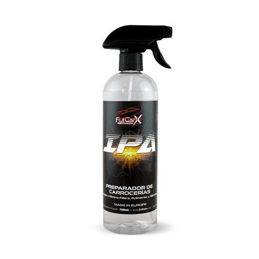 IPA de chez FullCarX est un produit spécialement formulé pour faciliter le polissage, à la fois dans les étapes précédentes pour éliminer les silicones et les graisses, et dans les étapes intermédiaires et finales pour éliminer les restes de polissage à sec et nettoyer pour voir le résultat correct du polissage.