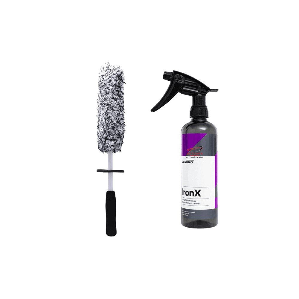 Lot composé dune brosse pour jantes en micro fibres résistantes aux produits jantes , idéales pour éviter les micro-rayures de 44cm et d’un nettoyant jantes décontaminant ferreux IronX 470ml idéal pour enlever toutes particules ferreuse encore présente après un lavage .
Iron X Carpro est un décontaminant ferreux au pH neutre (sans acide) qui décontamine la carrosserie ainsi que les jantes. Les plaquettes de freins et autres contaminations de la route développent des particules ferreuses qui s’accrochent à