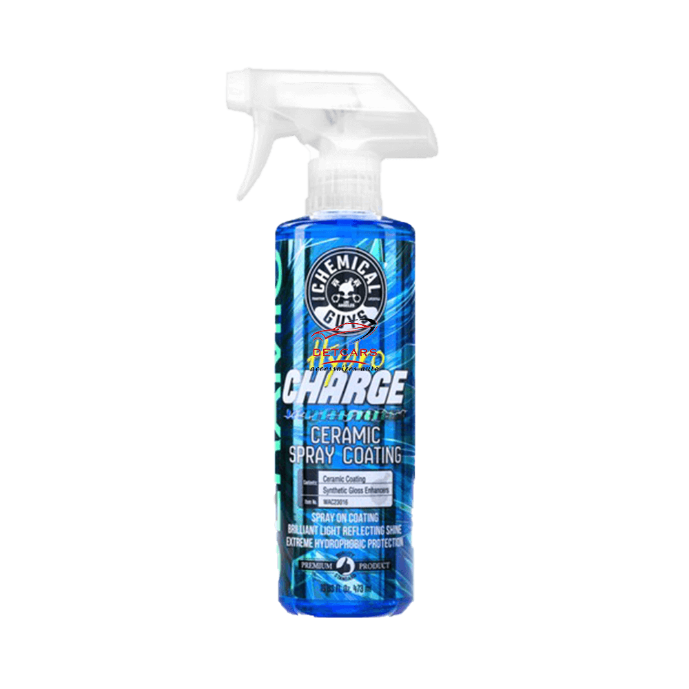 La protection céramique en spray hydro charge spray de chez chemical-guys est une véritable protection sur base de céramique . Elle laissera un éclat de lumière sur la carrosserie après l'application ainsi qu'une capacité hydrophobe impressionnante .