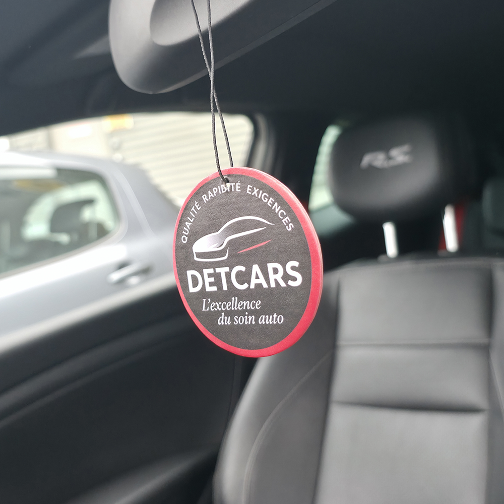 Sent-bon Detcars – désodorisant auto suspendu au parfum de fraîcheur pour habitacle propre