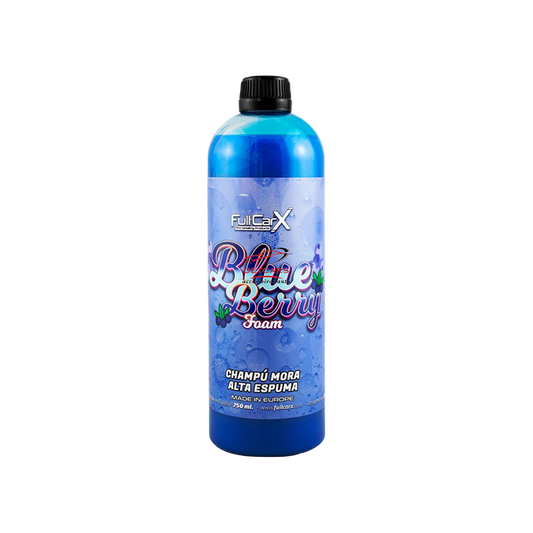 Le shampooing BLUE BERRY FOAM se caractérise par sa haute concentration, un excellent parfum de Myrtille et une très grande capacité à encapsuler la saleté de manière très simple. Il génère une grande quantité de mousse à haute consistance qui est maint