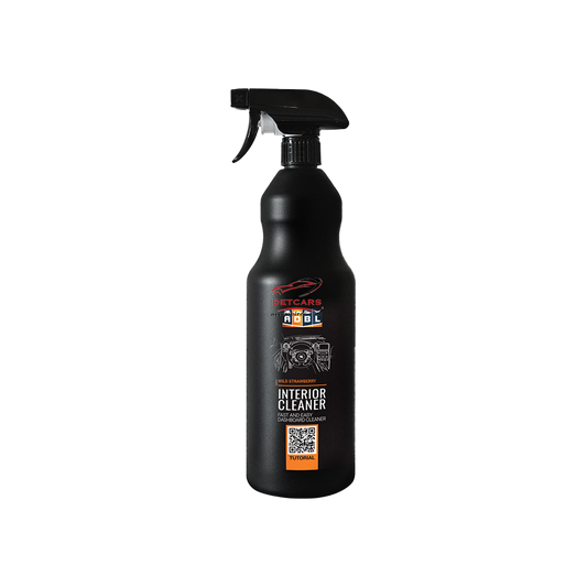 Intérior cleaner de chez ADBL est un nettoyant pour plastique intérieur, vinyle et caoutchouc. . Sa formule au pH neutre rend son utilisation sans risques pour les supports plastiques.