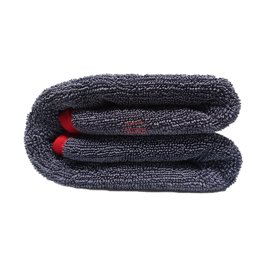 Grande microfibre de séchage 90x65cm avec fort pouvoir d'absorption . La Drying zero plus est une serviette double face qui ne crée pas de micro-rayures . Cette microfibre va vous permettre de sécher votre véhicule avec une extrême facilité sans avoir be