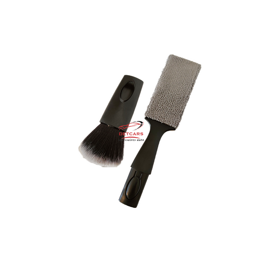Brosse pour aérateurs et tableau de bord