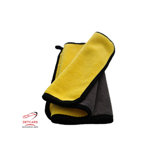 Microfibre de lavage  . Idéale pour le nettoyage intérieur de votre véhicule et peut servir pour l'extérieur.  800 GSM