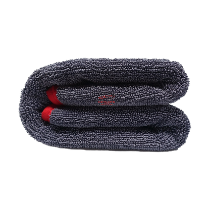 Grande microfibre de séchage 90x65cm avec fort pouvoir d'absorption . La Drying zero plus est une serviette double face qui ne crée pas de micro-rayures .  Cette microfibre va vous permettre de sécher votre véhicule avec une extrême facilité sans avoir be